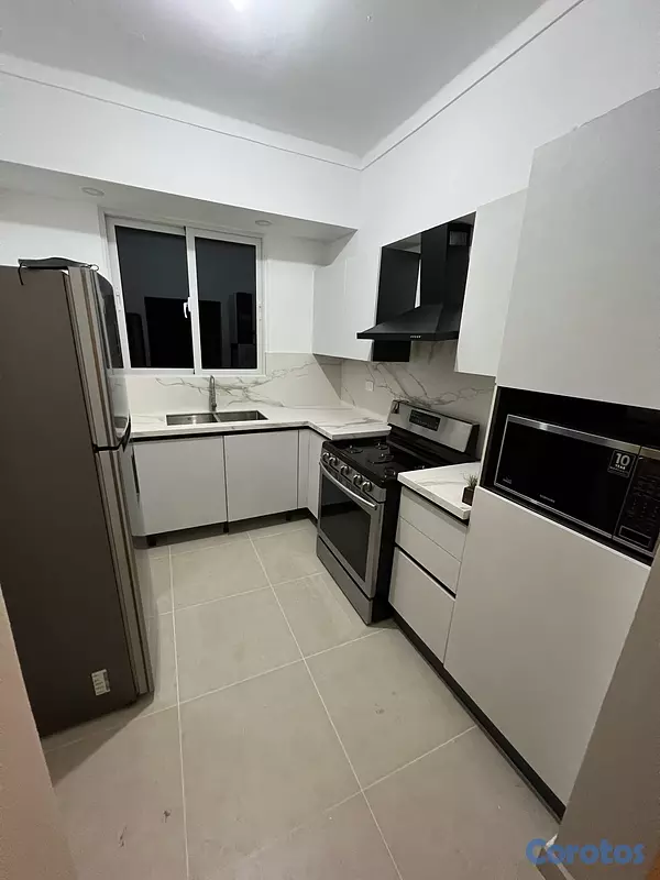 apartamentos - Alquilo amueblado Evaristo Morales USD1800 6