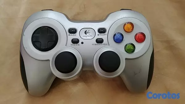 consolas y videojuegos -  control para juego logitech F710 1