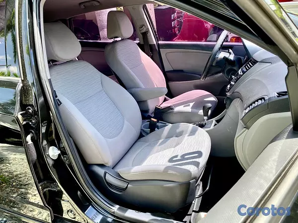 carros - HYUNDAI ACCENT 2016 5
