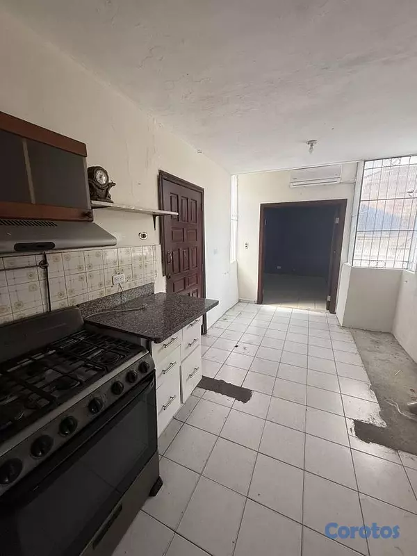apartamentos - Alquilo local comercial en Ensanche Naco  7