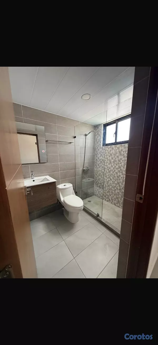 apartamentos - Alquilo apartamento nuevo a estrenar en Ensanche q 3