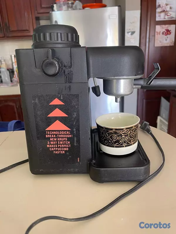 electrodomesticos - Cafetera eléctrica para hacer Capuccino  3