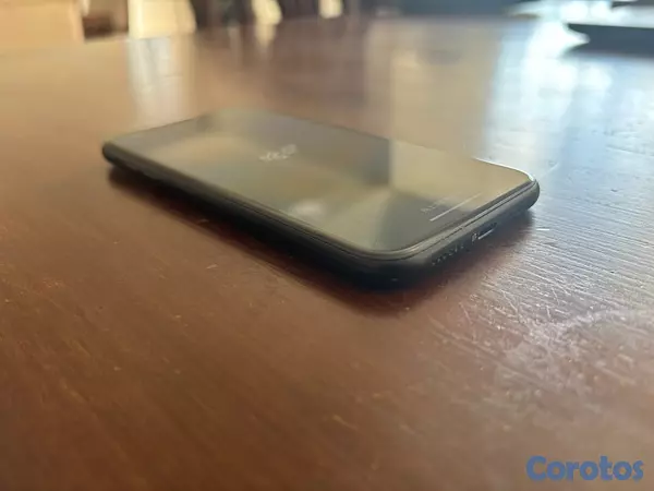 celulares y tabletas - Iphone X de 128 GB 5