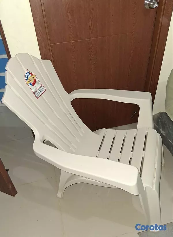muebles y colchones - Vendo dos (2) Sillas Adirondack de Duralon. Nuevas 5