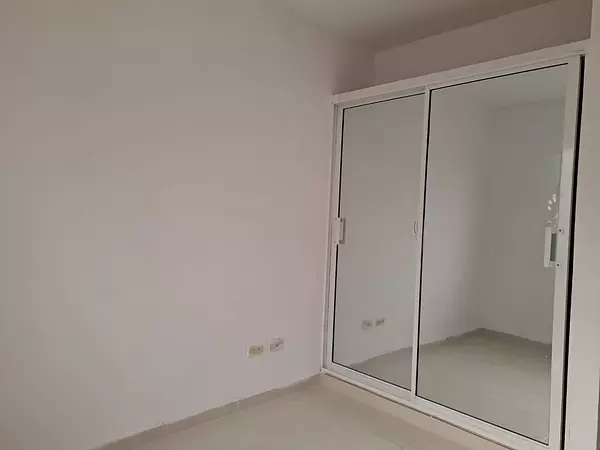 apartamentos - apartamento  2do piso Res Juan rafael en la jacobo 5