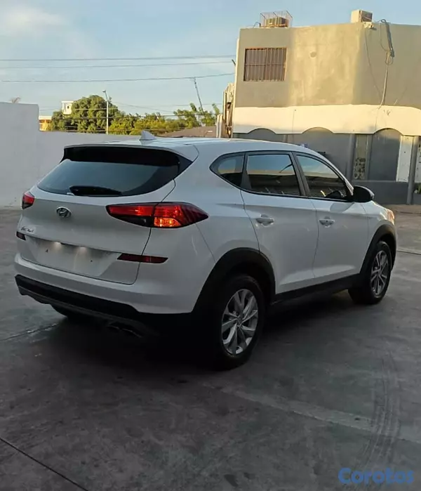 jeepetas y camionetas - HYUNDAI TUCSON 2020 BLANCO DIESEL 6