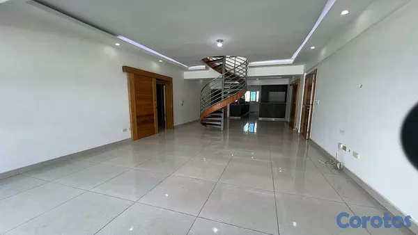 penthouses - Penthouse con Terraza y Vista al Mar 7