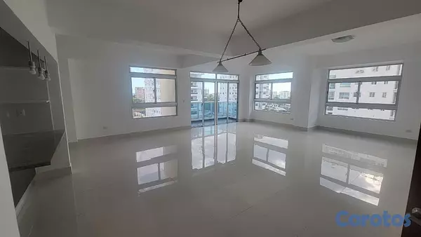 apartamentos - Apartamento en alquiler en bella vista de tres habitaciones 3