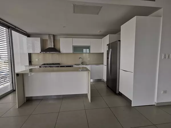 apartamentos - Apartamento en alquiler con línea blanca, Piantini!!
153 metros
 Piso 10
1800usd 10