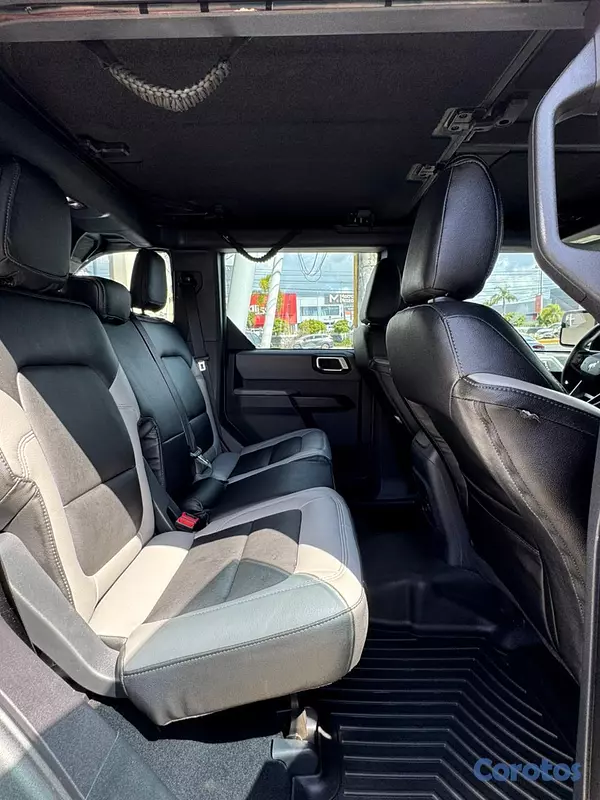 jeepetas y camionetas - FORD BRONCO 2022 SOLO 21 MIL MILLAS  6