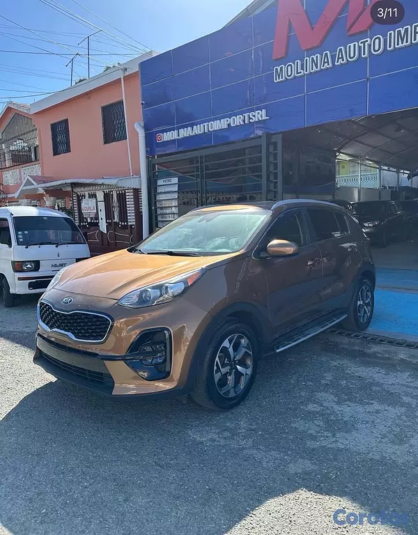 jeepetas y camionetas - Kia Sportage LX 2020 3