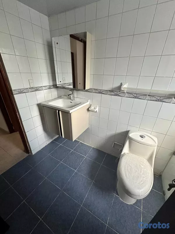 apartamentos - Apartamento en Alquiler en Viejo Arroyo Hondo (Det 12