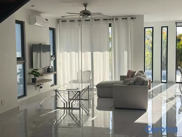 casas vacacionales y villas - Villa en venta en Playa Nueva Romana 5