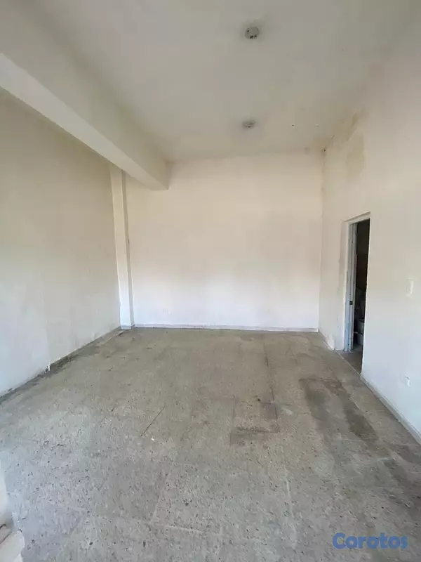 oficinas y locales comerciales - hermoso local en renta de oportunidad  4