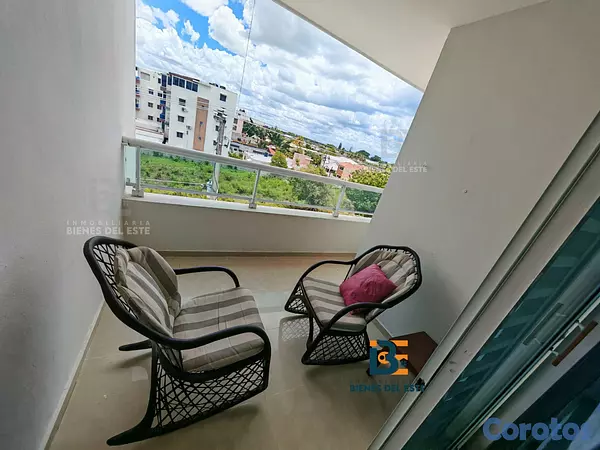 apartamentos - SE VENDE Apartamento con Tres Habitaciones y tres  5