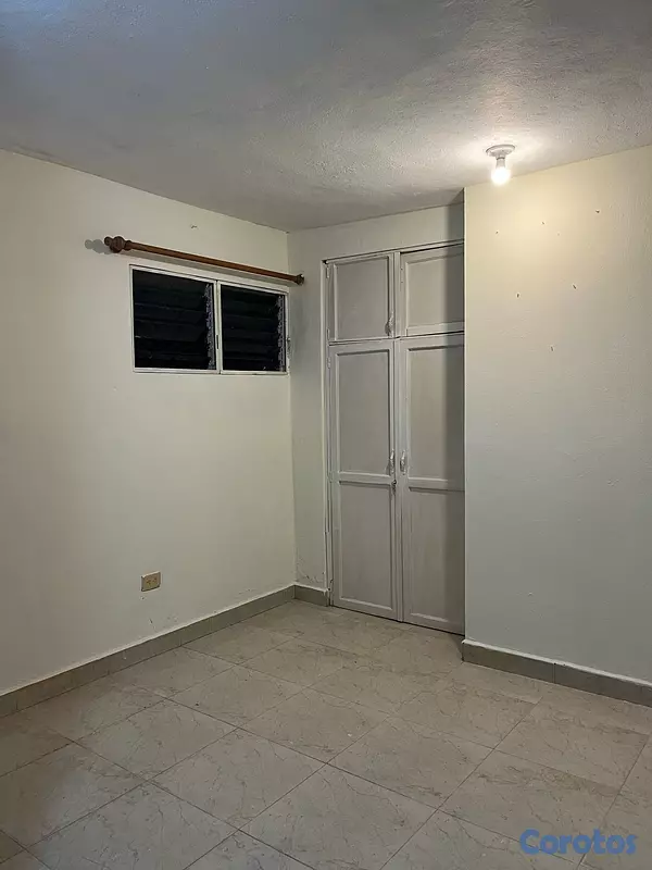 habitaciones y viviendas compartidas - habitación independiente incluye agua y luz 8