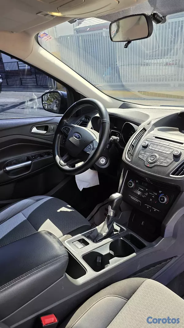 jeepetas y camionetas - Ford Escape SE 2017 Económica Nítida🔥

 10