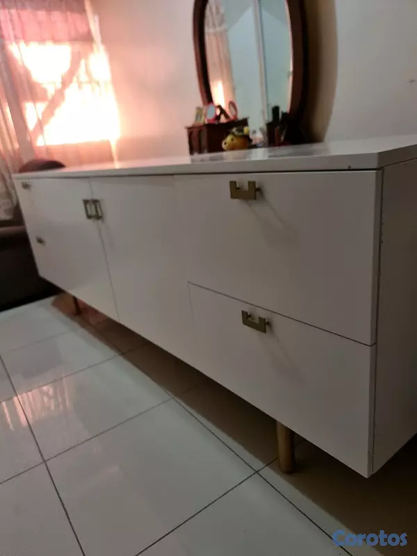 muebles y colchones - vendo credenza usada como nueva  4