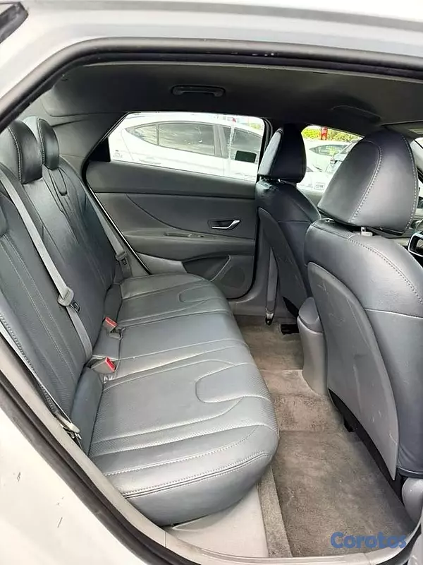 carros - Hyundai Elantra SE 2021
 12