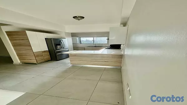 apartamentos - Alquiler Apto Piantini 3Hbs 4