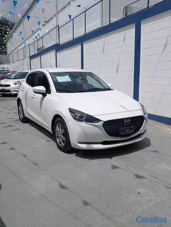 carros - MAZDA 2 2020 4