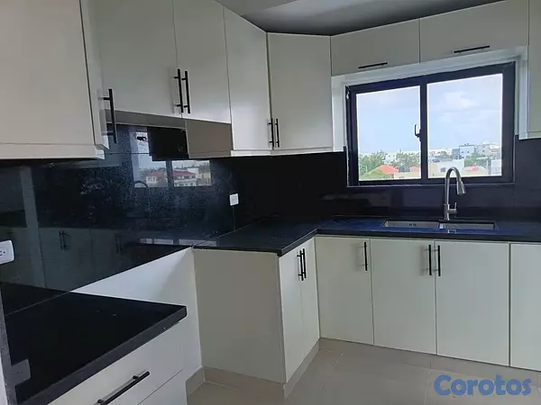 apartamentos - bello pent-house de dos niveles, amplio, funcional ,preinstalacion para yacusy  8