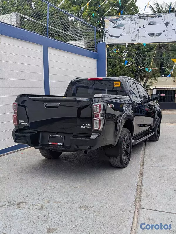 jeepetas y camionetas - ISUZU D-MAX 4X4 GASOIL 2021 10