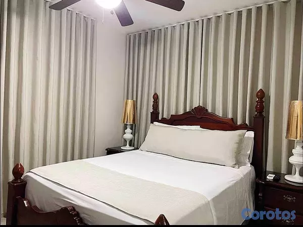 apartamentos - Alquilo apartamento amueblado en un 2do Piso
Ensanche Isabelita, proximo Av.E. 4
