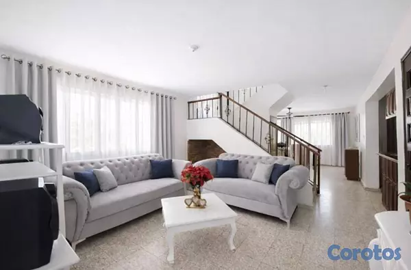 casas - Casa en Venta de Dos Niveles en Miramar 4