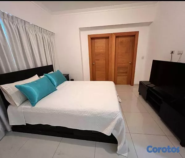 apartamentos - Alquilo apartamento amueblado de 2 habitaciones + estudio en Piantini 6