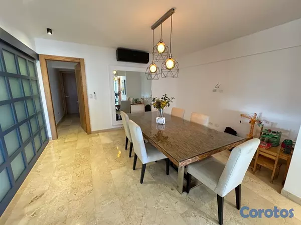 apartamentos - vendo Ph ensanche naco tres habitaciones con naco 4 parqueo terraza family balcó 5