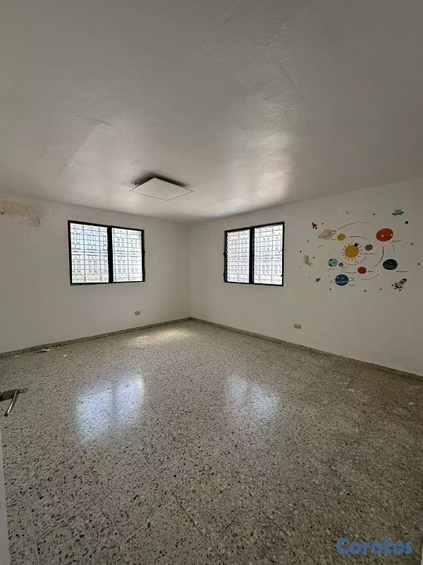oficinas y locales comerciales - Casa Comercial en el Reparto Oquet, Los Jardines 11