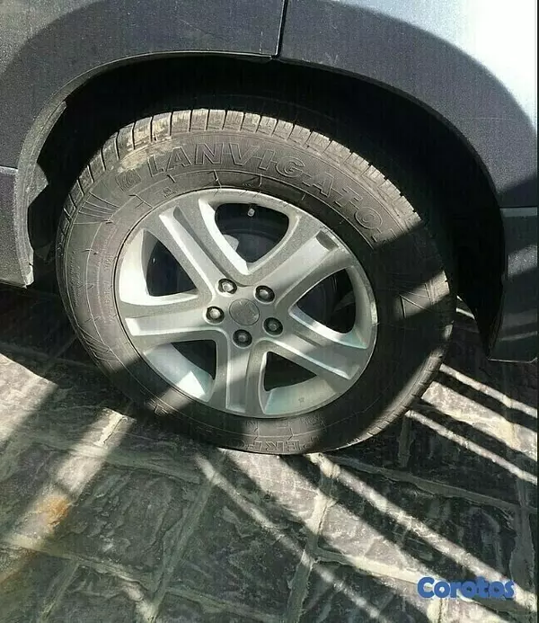 jeepetas y camionetas - Vehiculo Suzuki 2006 Gran Vitara Full 2