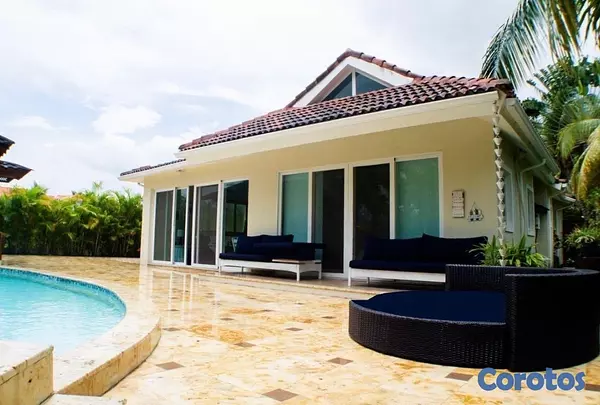 casas vacacionales y villas - venta de Villa amueblada con piscina en metro country club Juan dolió con 1013mt 2