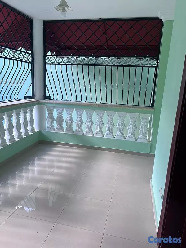 casas - venta de casa en vista hermosa santo Domingo este zona oriental  3