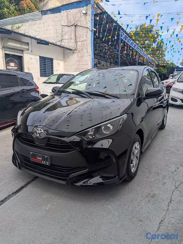 carros - TOYOTA YARIS 2021 4