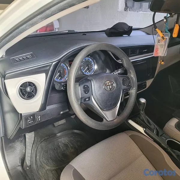 carros - toyotaa corola 2019 3