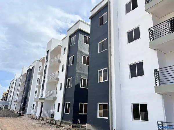 apartamentos - ventas de apartamentos autopista de san Isidro con piscina aplica bono vivienda 4