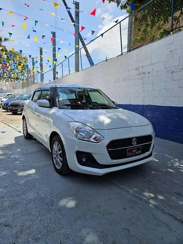 carros - SUZUKI SWIFT  1
