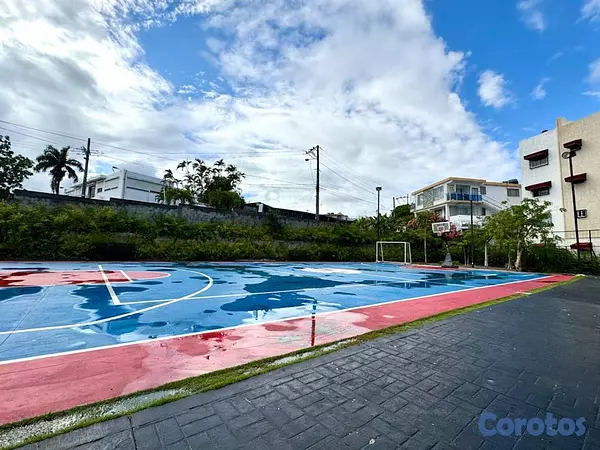 habitaciones y viviendas compartidas - Alquilo habitación con baño SOLO para mujer estudi 3