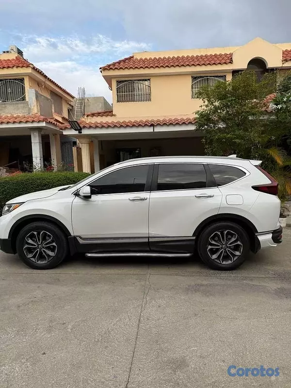 jeepetas y camionetas - Honda Crv año 2020 leather sunroof clean carfax  13