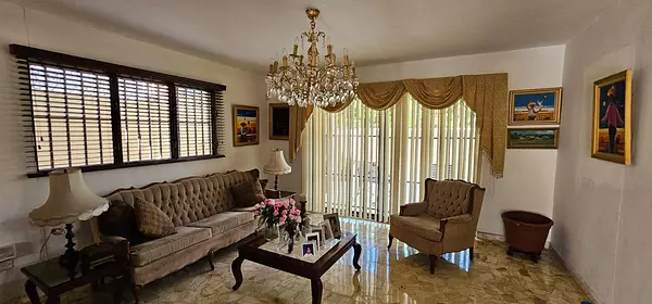 casas - VENTA DE CASA EN LA CASTELLANA 10