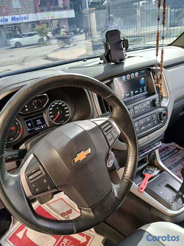 jeepetas y camionetas - Venta de Chebrolet colorodo z71 (2020) 2