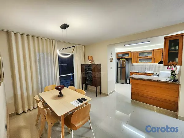 apartamentos - PRIMER PISO CON PATIO REMODELADO PROXIMO PUCMM SAN 4