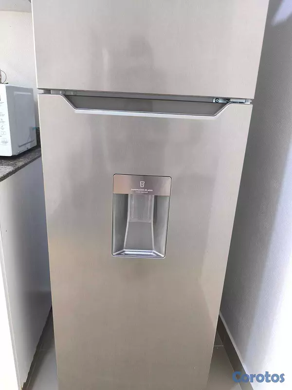 electrodomesticos - Nevera Frigidaire 2