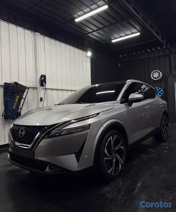 jeepetas y camionetas - NISSAN QASHQAI EXCLUSIVE AWD 10
