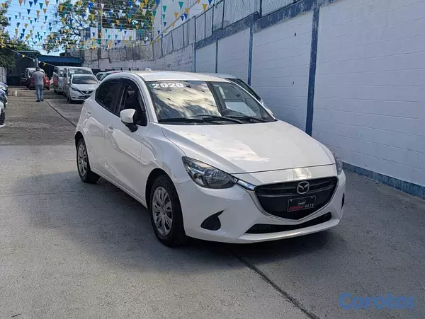 carros - MAZDA DEMIO 2020 10