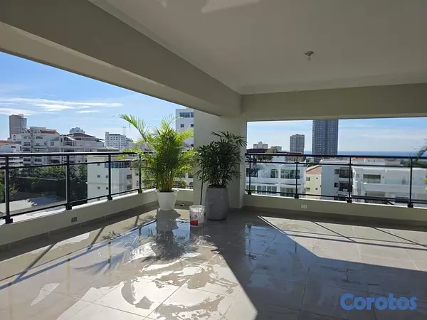 apartamentos - Vendo Apartamento con terraza, 145mts+100mts, 2 habitaciones + S, Renacimiento 4