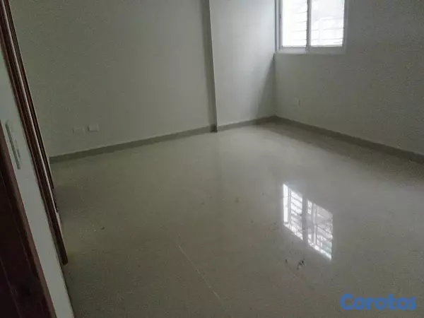 apartamentos - Apartamento en alquiler – Mirador Sur, 4to Nivel
 2