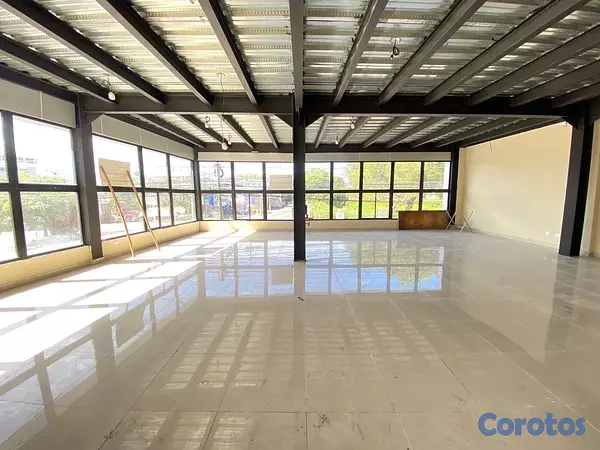 oficinas y locales comerciales - Edificio en Alquiler Ensanche la Fe 4